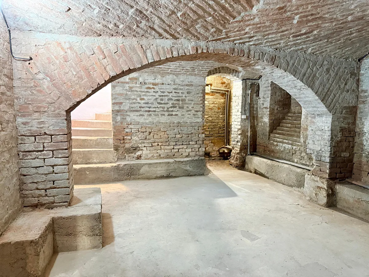 Pronájem skladového prostoru 145 m²